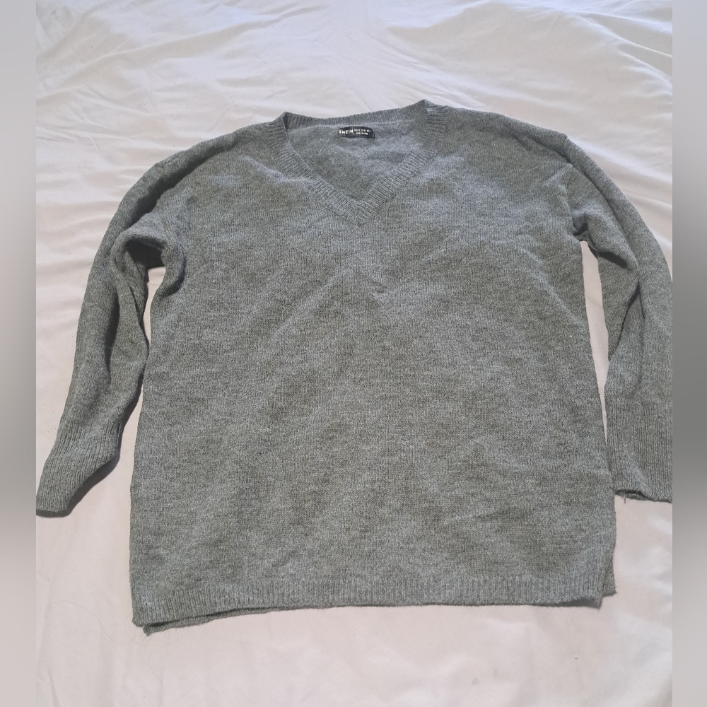Gray oversize  vneck Sweater